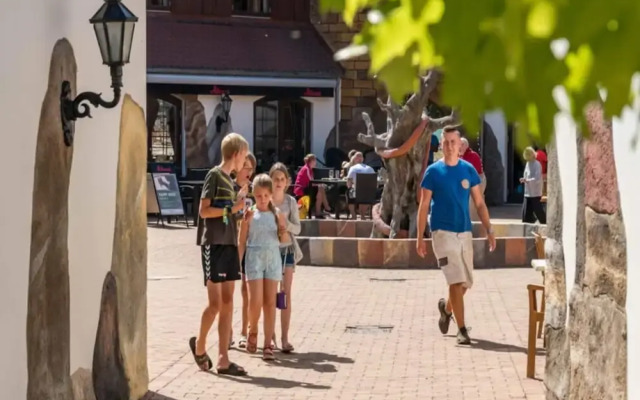 6 Person Holiday Park Home in Otterup