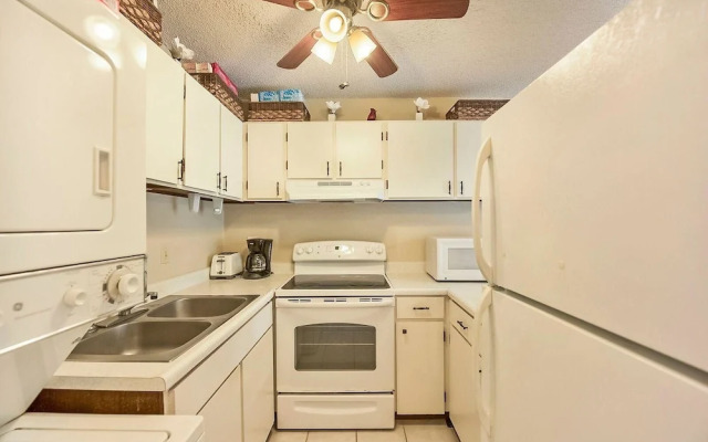 Kona Isle C24