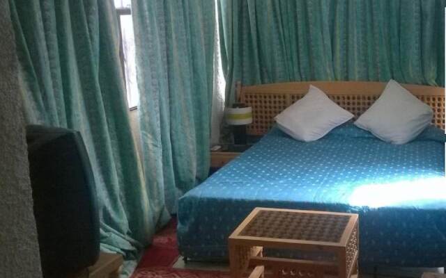 Hotel Tiout