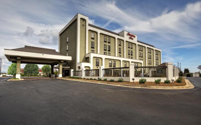 Hampton Inn & Suites Concord/Charlotte