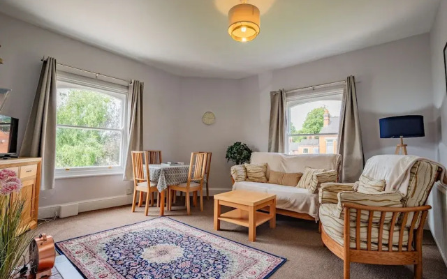 Host Stay Cannon Apartment