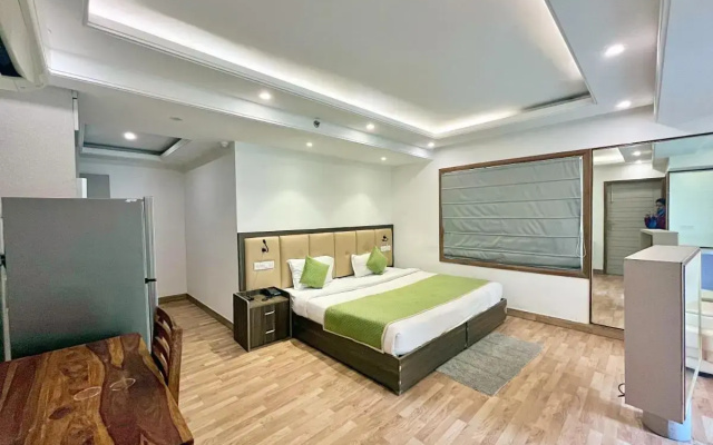 Red Rose Homestay - Rooms with Kitchenette