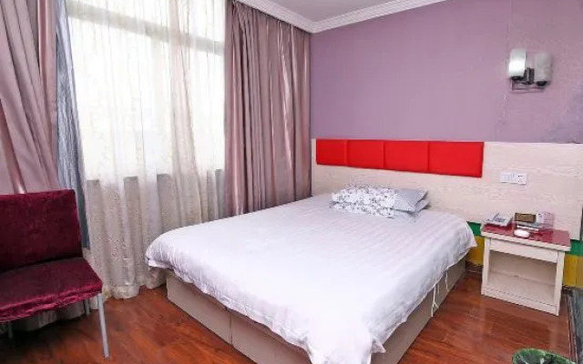 Jinglong Express Hotel