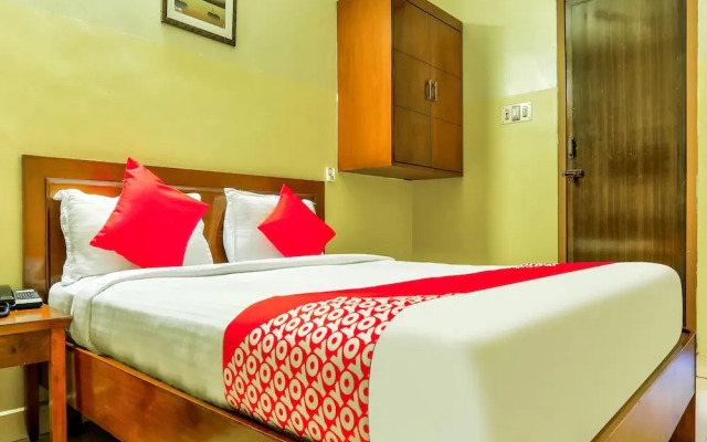 OYO Townhouse 142 Vadapalani
