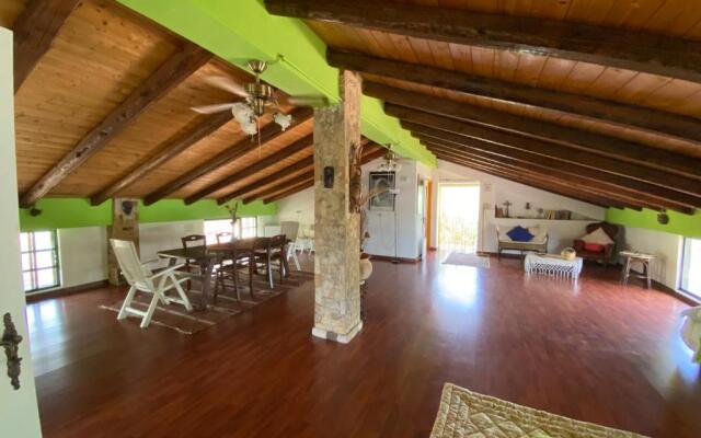 Villa Pantalica lato Sortino