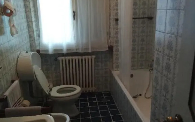 AFFITTACAMERE VILLA SOFIA accanto Ospedale con ampio giardino