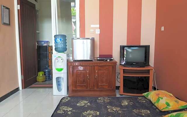 Ken's Villa 8