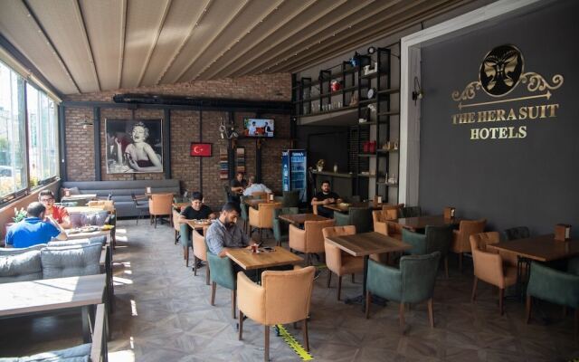 The Hera Suit Hotels