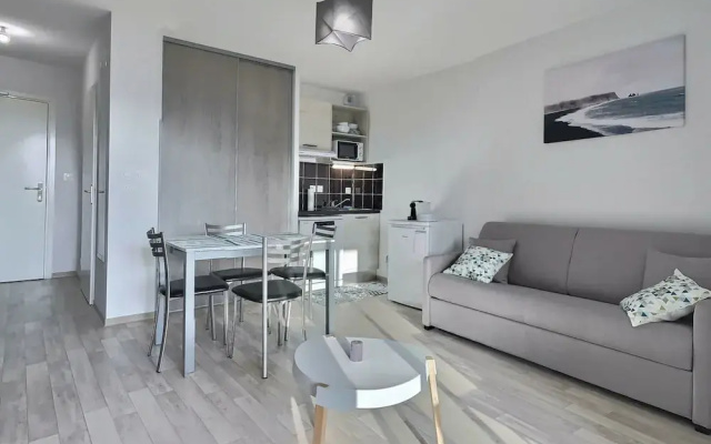 Studio in Valras-plage Near Sandy Beach