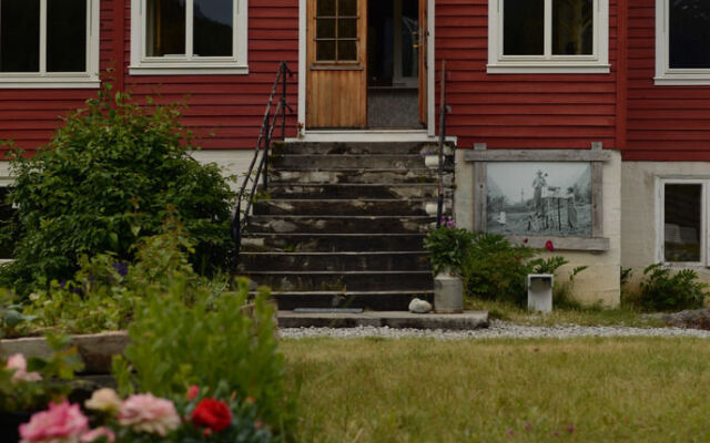 Nigardsbreen Lodge