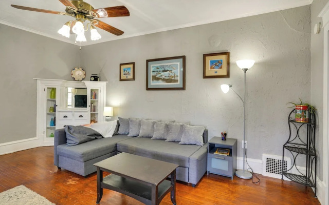 Snowmobile Trail On-site: Lakefront Mound Apt!