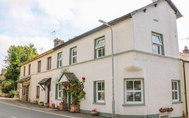 75 Station Road