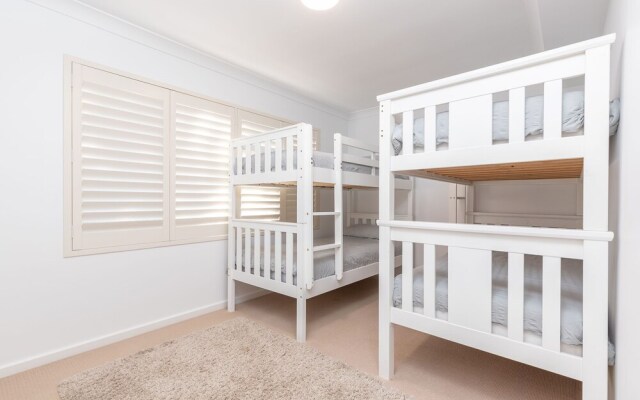 Lakeview Crescent 11