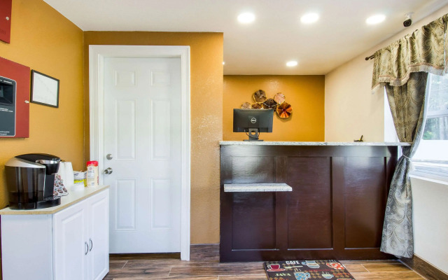 Rodeway Inn Middleboro - Plymouth