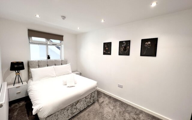 Captivating 2-bed Apartment in Liverpool