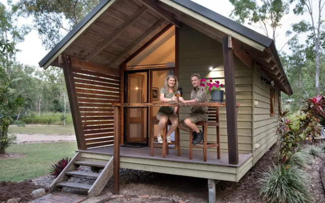 Airlie Beach Eco Cabins - Adults only