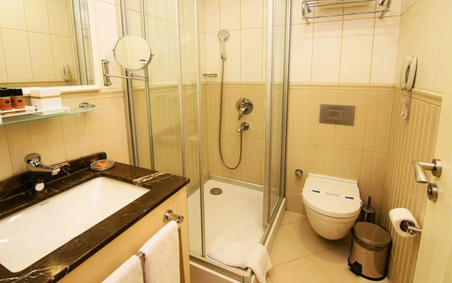 Recital Hotel