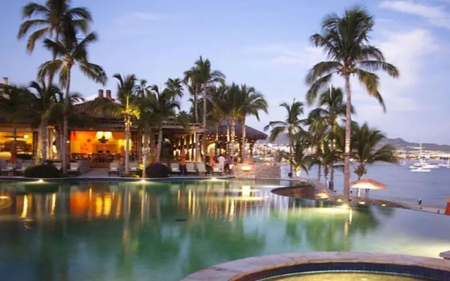 Hacienda Beach Club Bldg 4