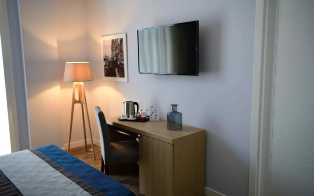 50 Suite B&B