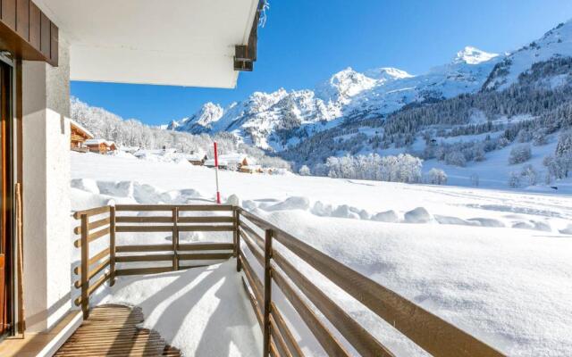 Appartement La Clusaz, 2 pièces, 4 personnes - FR-1-437-83