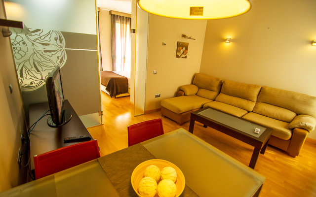Dream Suites & Apartments Almera Centro