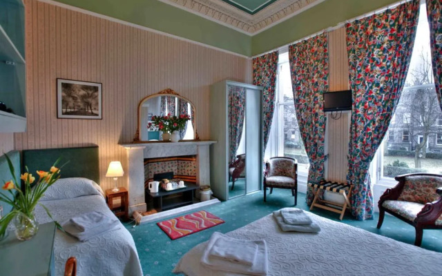 Claremont Guesthouse