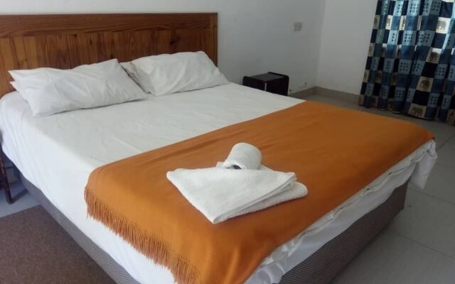 Chirundu Valley Motel