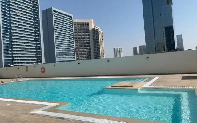 NEW Direct Golf View Sport City 2BD - Cottages_and_Houses in ดูไบ - Photo 3