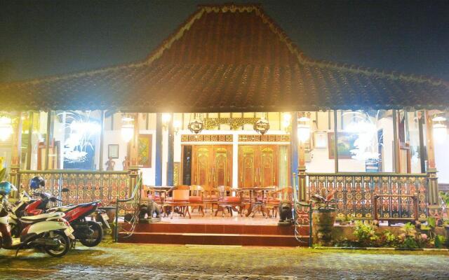 Taman Teratai Hotel