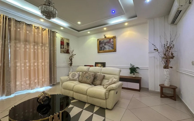 Tchinda Meli Residence