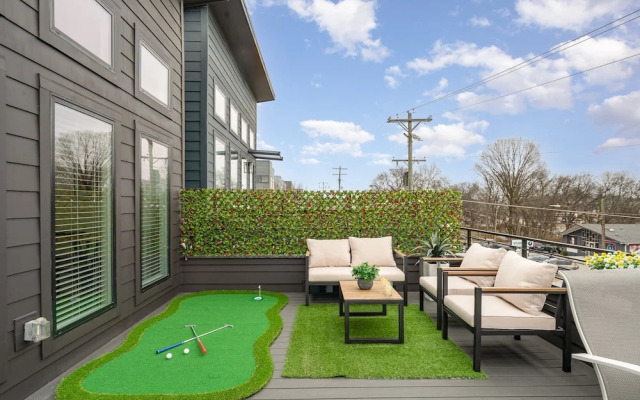 Trinity Beats-private Rooftop Deck-east Nashville