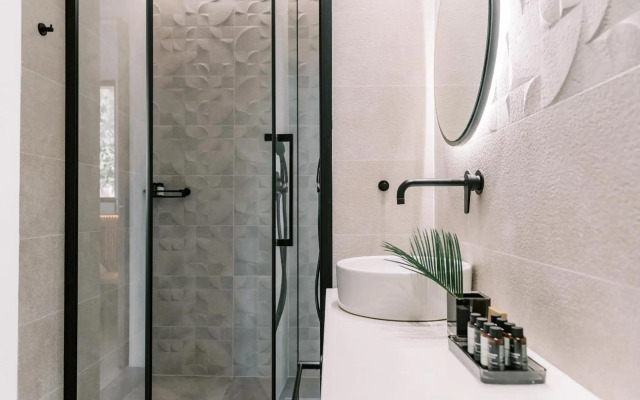 Villa Di Mare Seaside Suites