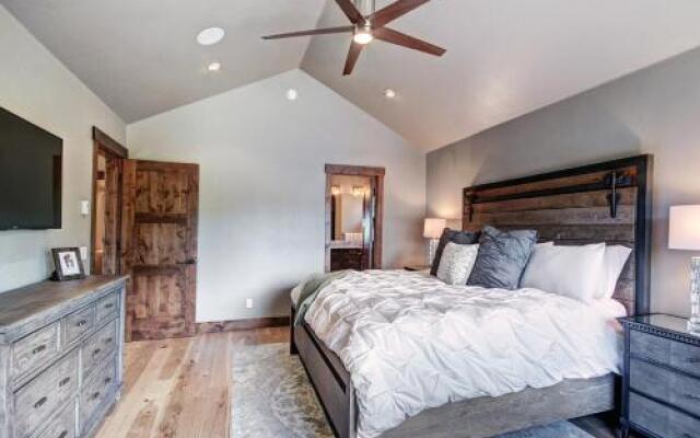 Slope View Chalet Apartment