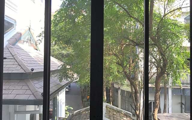 Stay in Style The Heart of Nimman R208