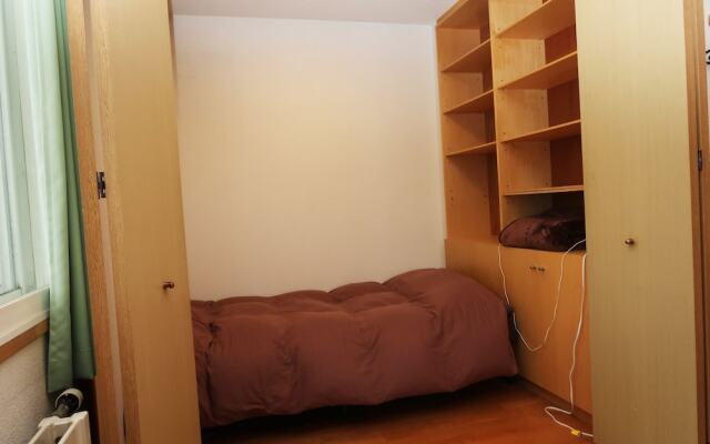 Otaru Ekimae Guest House Ito - Hostel