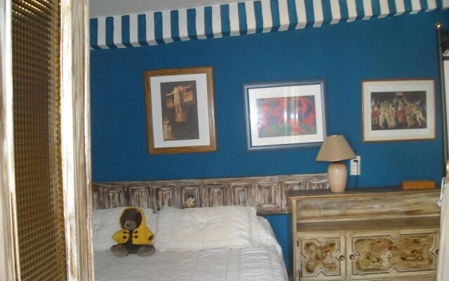 Nice apartment in Cuencas old town heart