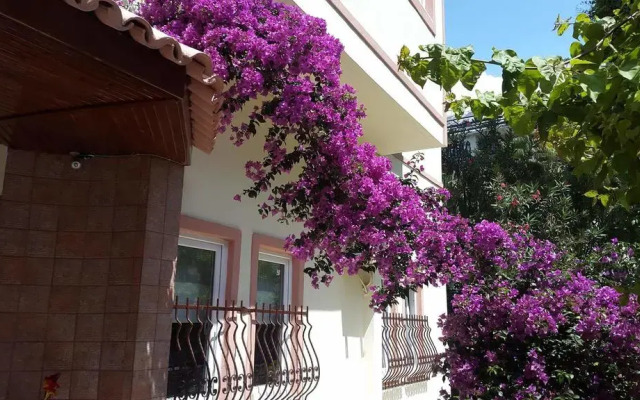 The S Apart & Suites Hotel