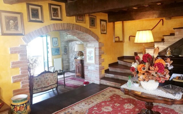 House with 4 Bedrooms in Monte Castello di Vibio, with Furnished Terrace