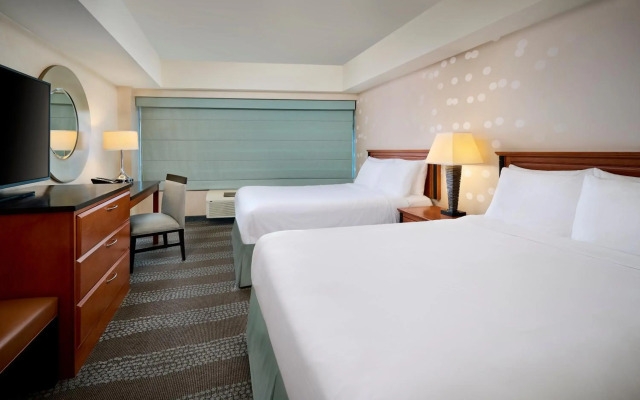 Niagara Fallsview Hotel Suites