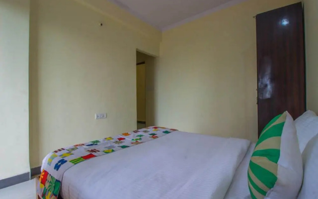 Home Graceful 2BHK By OYO Rooms
