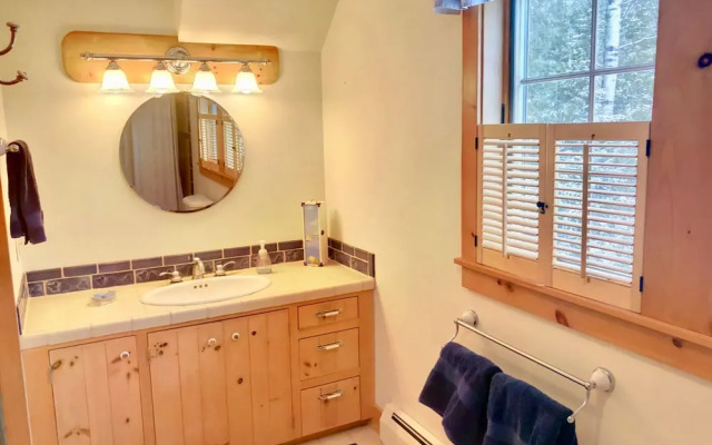 Lake Retreat by Bretton Woods Vacations