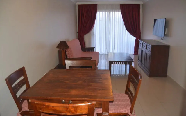 RF La Quinta Park Suites