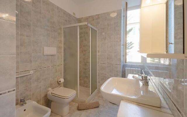 Victoria Hall Bordighera - 2 bedroom apartment - Parking