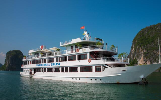 Halong Silversea Cruise