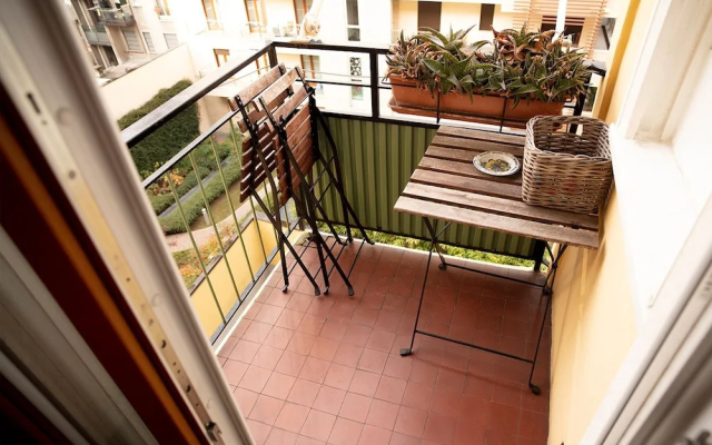 Cenisio apartment
