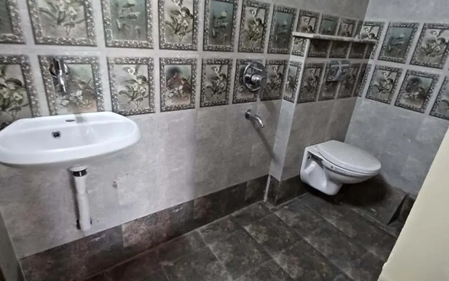 OYO Rooms Indore Ujjain Road