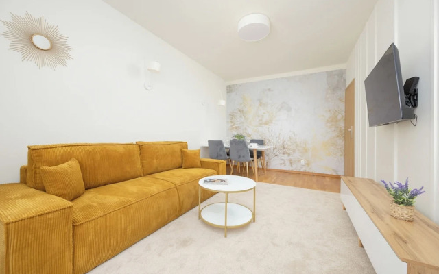 Cozy Apartment for 5 by Renters