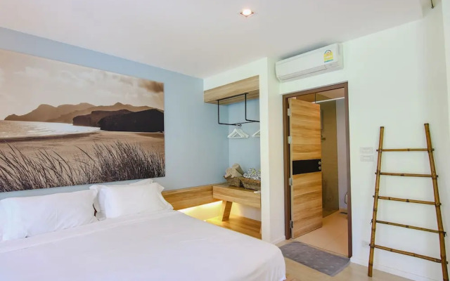 Hua Hin Luxury Beachfront Condo By Mon