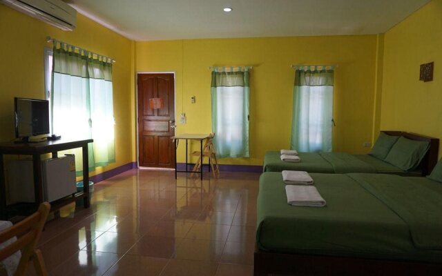 Ban Sabai Dee Resort 1
