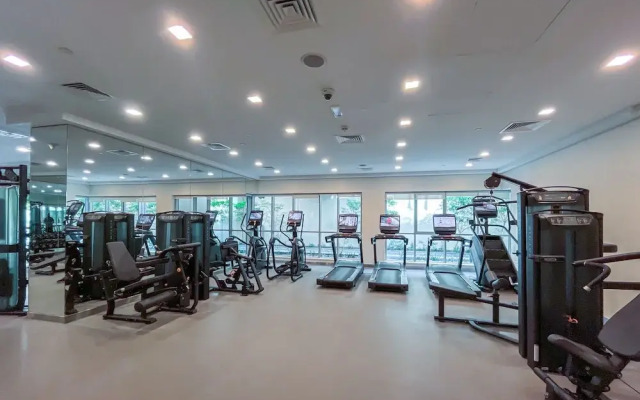 2BR w Burj Khalifa View near Dubai Mall
